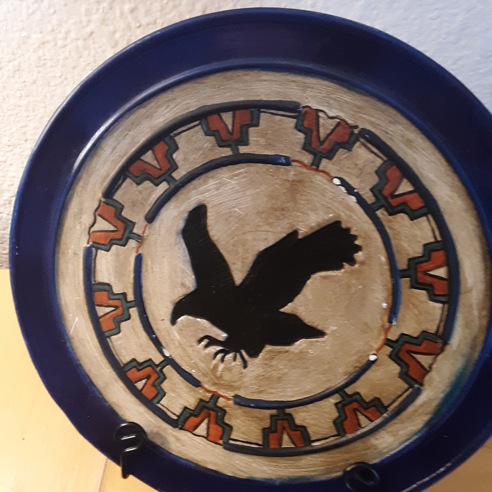 Collectable pottery plates